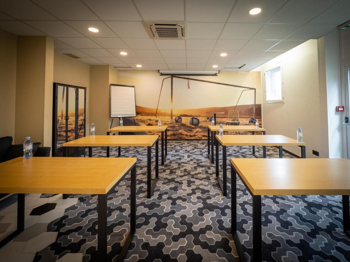 Ibis Styles Bobigny Centre Prefecture Hotel Bagian luar foto